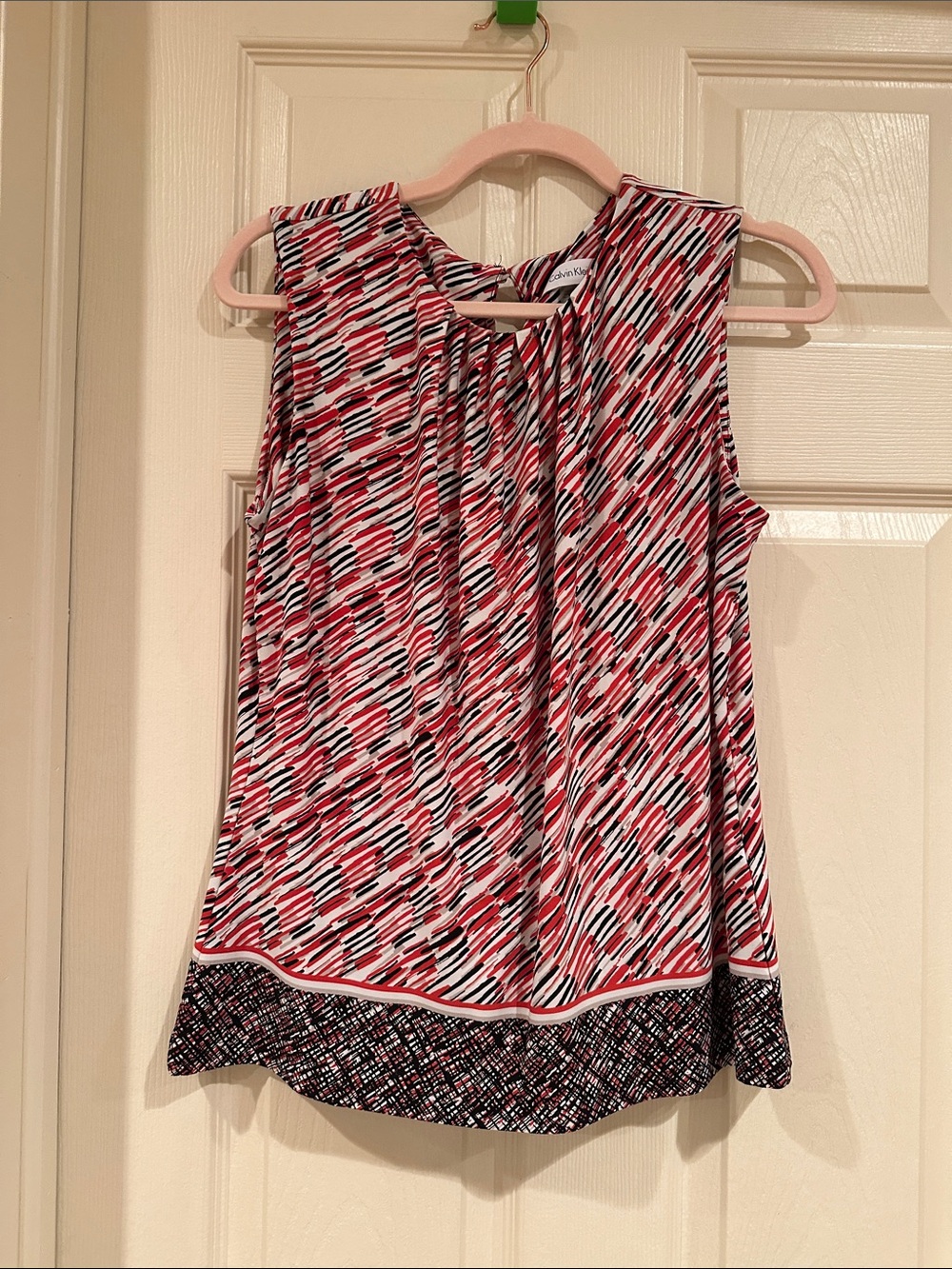 Calvin Klein Red Black White Patterned Sleeveless Camisole
